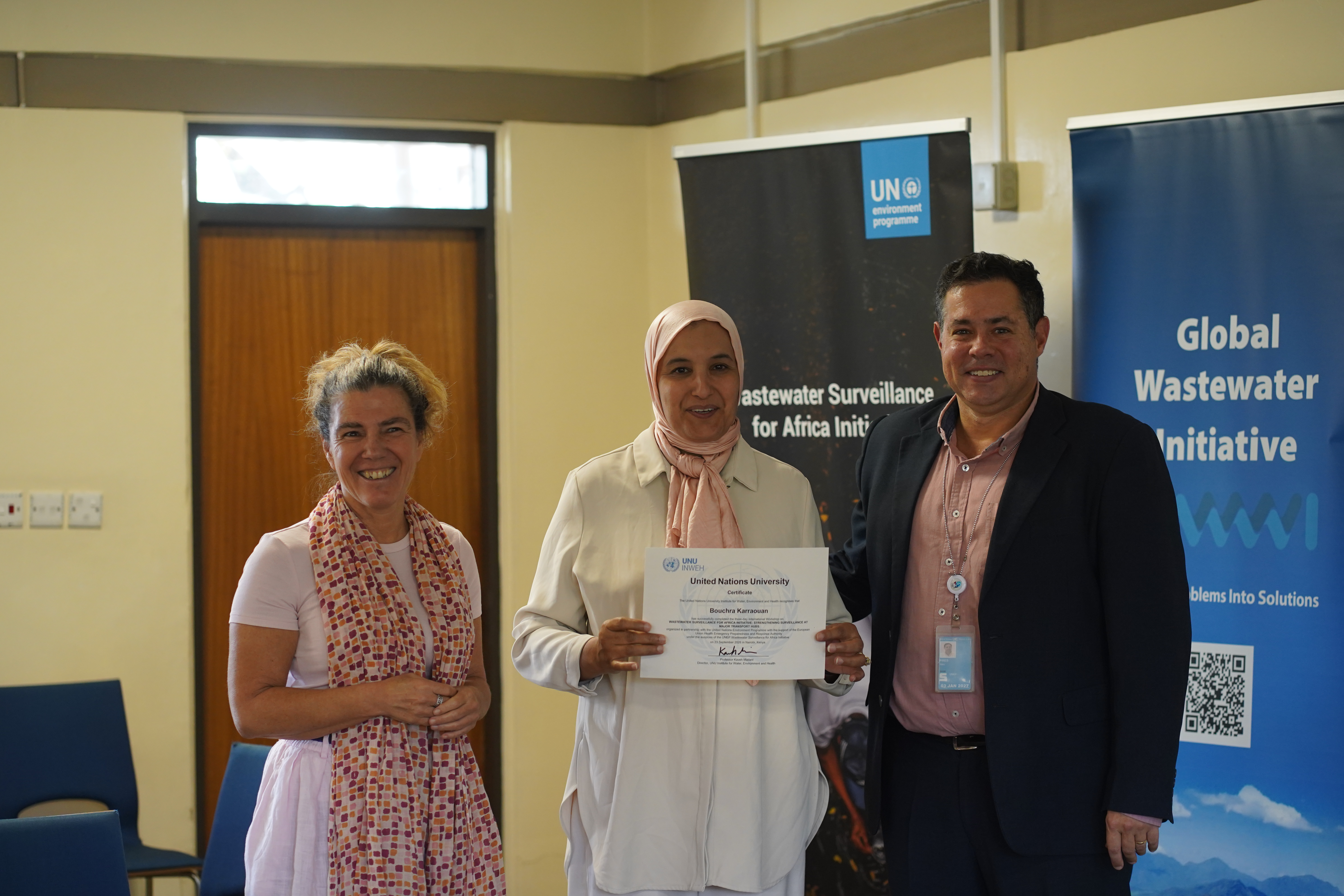 Presentation of workshop certificates