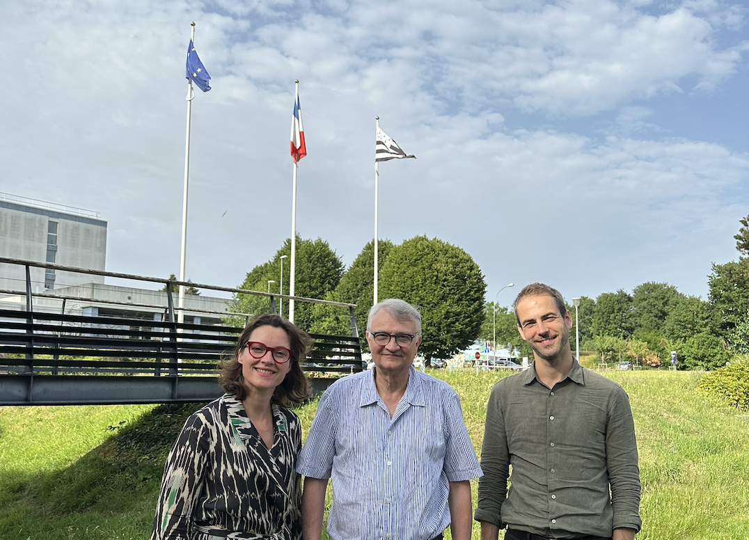 From left to right: Sabine Becker-Thierry (Director), Denis Bailly (Senior Fellow), and Aurélien Maleuvre (Partnerships Coordinator) in front of the University of Western Brittany (UBO) building  