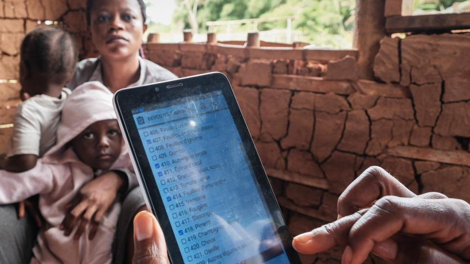 Nutrition survey being carried out in the village of Bafwaboli, Democratic Republic of the Congo.
