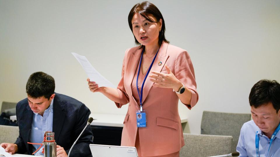 Dr. Jingbo Huang