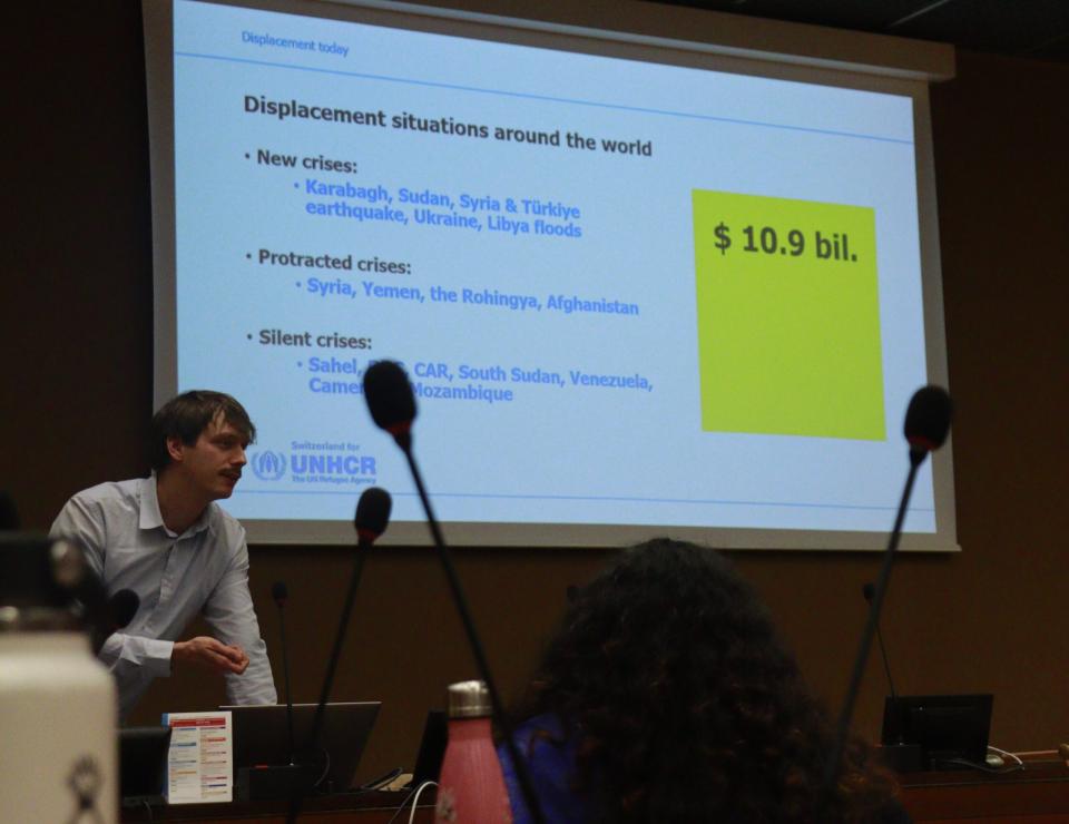 A snapshot of Matthias Junge’s lecture on displacement.