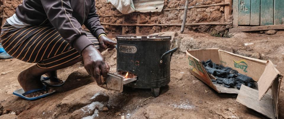 Cooking on an efficient stove in Kenya