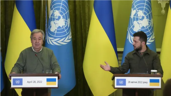 Ukrainian President Volodymyr Zelenskyy, right, and U.N. Secretary-General Antonio Guterres, attend a news conference after their meeting in Kyiv, Ukraine, April 28, 2022.