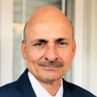 Dr. Manzoor Qadir