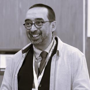 Prof. Daniel Burgos