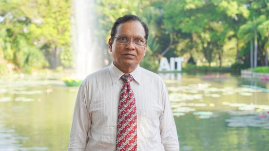 Prof Babel UNU-FLORES 