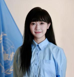 Yuanyuan Li