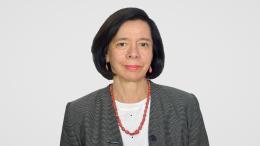 Professor Mónica Serrano