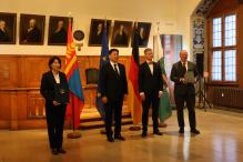 UNU Resource Nexus Director with Mongolian President 