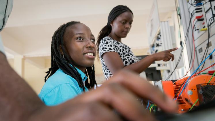 First year Master's students at the World Bank supported African Center of Excellence in Energy and Sustainable Development (at the college of Science and Technology, University of Rwanda) practice with wind, solar and other models/simulators in the renewable energy lab.