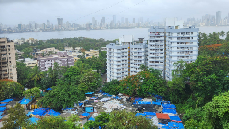 Slums and skyscrapers adjacent in Mumbai, India