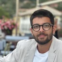 Ario Amirmoezi