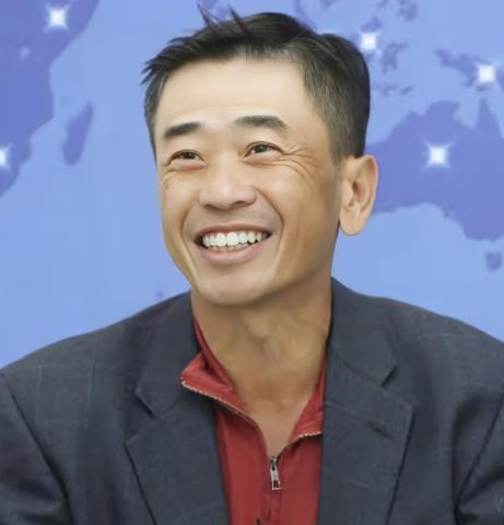 Simon See