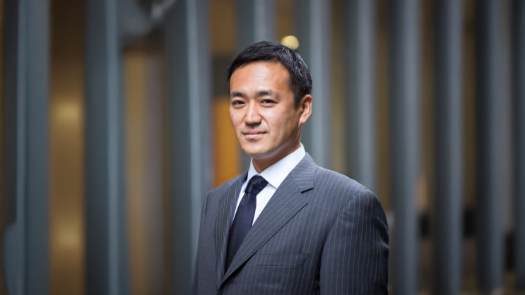 Investing in ESG and the SDGs to Solve Social Issues | United